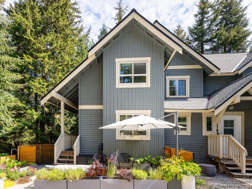 2-2720 Cheakamus Way  Whistler, BC V8E 0M1