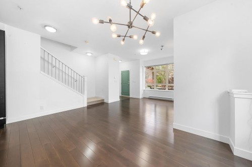 3318 Mt Seymour Parkway, North Vancouver, BC - Indoor Photo Showing Other Room