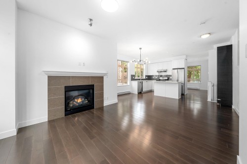 3318 Mt Seymour Parkway, North Vancouver, BC - Indoor Photo Showing Living Room With Fireplace