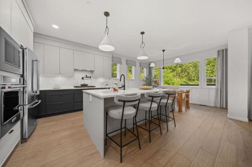 11007 250A Street, Maple Ridge, BC - Indoor Photo Showing Kitchen With Upgraded Kitchen