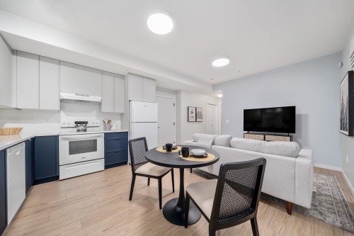 11007 250A Street, Maple Ridge, BC - Indoor