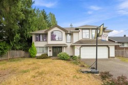 11936 236 Street  Maple Ridge, BC V4R 2G2