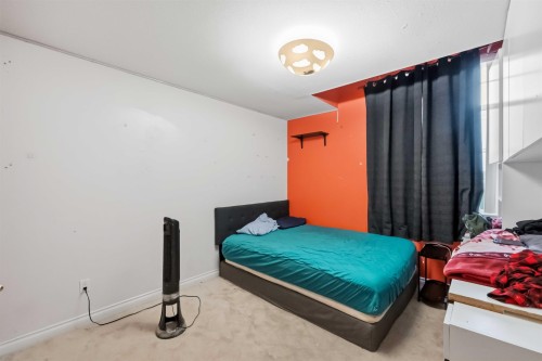 11936 236 Street, Maple Ridge, BC - Indoor Photo Showing Bedroom