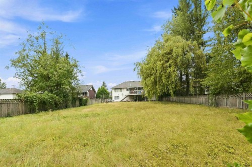 11936 236 Street, Maple Ridge, BC - Outdoor