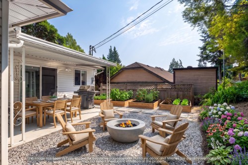5728 Trail Avenue, Sechelt, BC - Outdoor With Deck Patio Veranda
