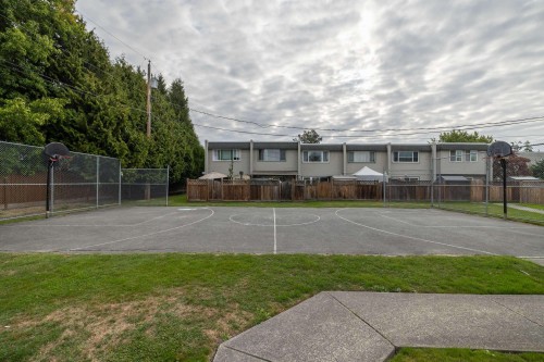 16-4959 57 Street, Delta, BC - Outdoor