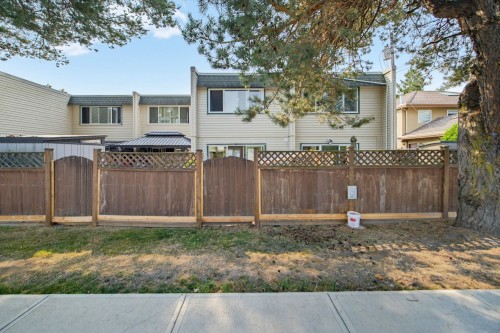 16-4959 57 Street, Delta, BC - Outdoor