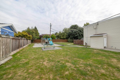 16-4959 57 Street, Delta, BC - Outdoor With Backyard