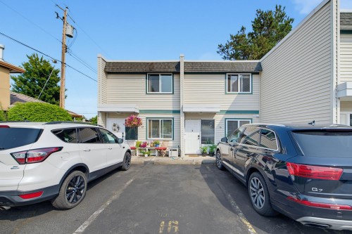 16-4959 57 Street, Delta, BC - Outdoor