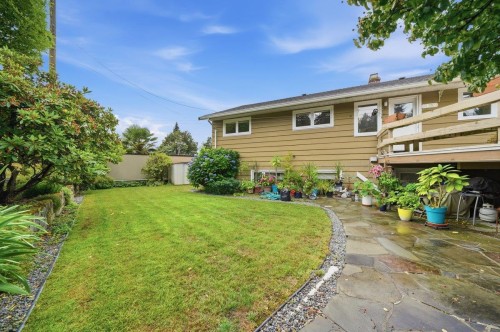 3250 Delbrook Avenue, North Vancouver, BC - Outdoor