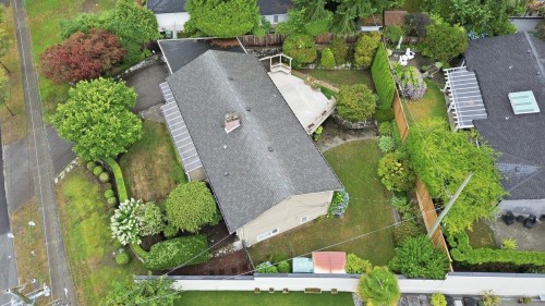 3250 Delbrook Avenue, North Vancouver, BC - Outdoor