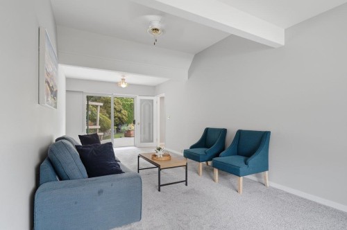 3250 Delbrook Avenue, North Vancouver, BC - Indoor