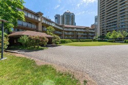215-4373 Halifax Street Burnaby, BC V5C 5Z2