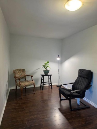 737 Robinson, Coquitlam, BC - Indoor
