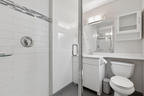 1056 Lillooet Road, North Vancouver, BC - Indoor Photo Showing Bathroom
