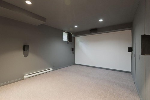 1056 Lillooet Road, North Vancouver, BC - Indoor