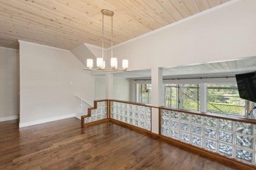 1056 Lillooet Road, North Vancouver, BC - Indoor Photo Showing Other Room