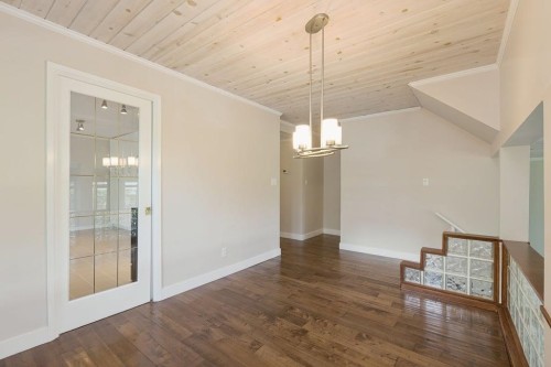 1056 Lillooet Road, North Vancouver, BC - Indoor Photo Showing Other Room