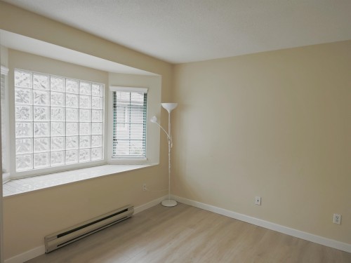 32-355 Duthie Avenue, Burnaby, BC - Indoor Photo Showing Other Room