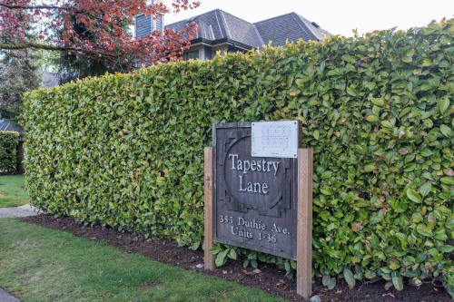 32-355 Duthie Avenue, Burnaby, BC - Outdoor
