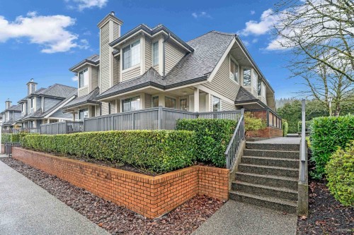 32-355 Duthie Avenue, Burnaby, BC - Outdoor With Deck Patio Veranda