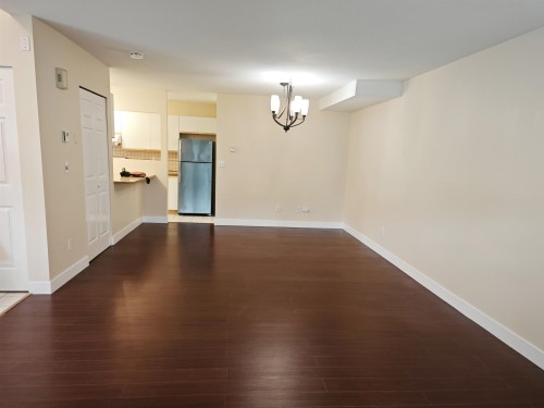 32-355 Duthie Avenue, Burnaby, BC - Indoor Photo Showing Other Room