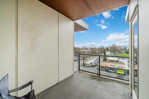 409-1633 Tatlow Avenue, North Vancouver, BC - Outdoor With Exterior