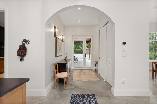 103 Witherby Road, Gibsons, BC - Indoor Photo Showing Other Room
