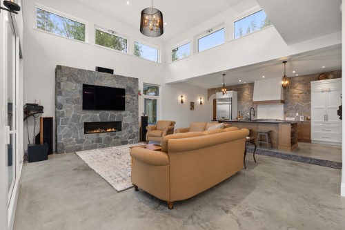 103 Witherby Road, Gibsons, BC - Indoor With Fireplace