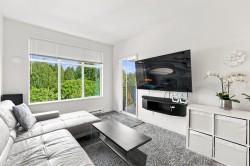 411-828 Gauthier Avenue  Coquitlam, BC V3K 1R9
