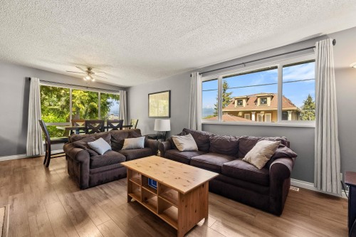 1908 Warwick Crescent, Port Coquitlam, BC 
