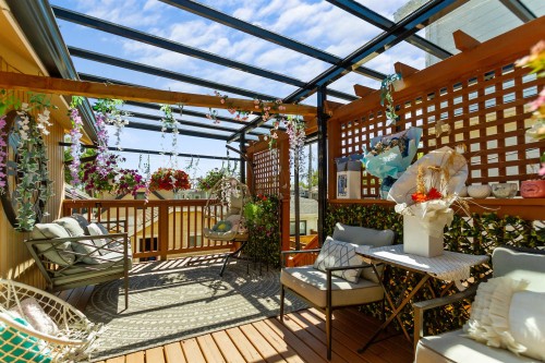 136 45Th Avenue E, Vancouver, BC - Outdoor With Deck Patio Veranda
