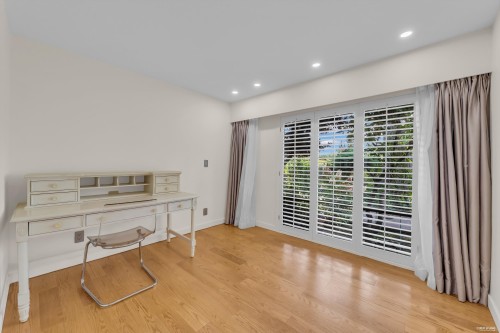 1315 Tyrol Road, West Vancouver, BC - Indoor Photo Showing Other Room