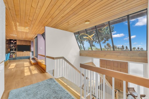 1315 Tyrol Road, West Vancouver, BC -  Photo Showing Other Room