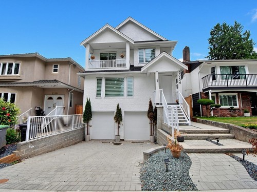 2-2254 24Th Avenue E, Vancouver, BC - Outdoor With Deck Patio Veranda With Facade