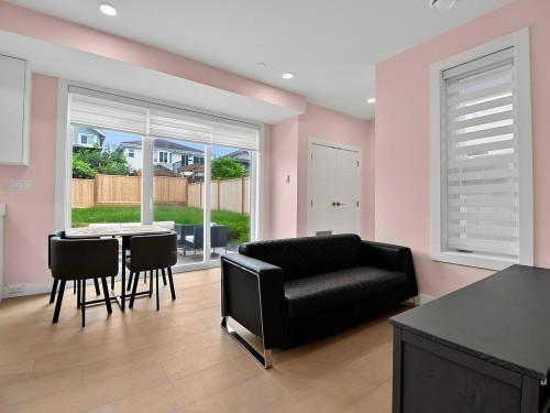 2-2254 24Th Avenue E, Vancouver, BC - Indoor