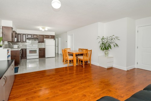 6074 Sherbrooke Street, Vancouver, BC - Indoor