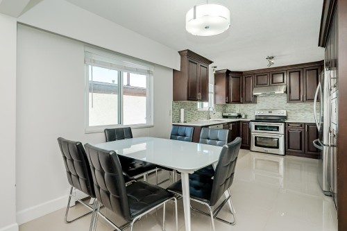 6074 Sherbrooke Street, Vancouver, BC - Indoor