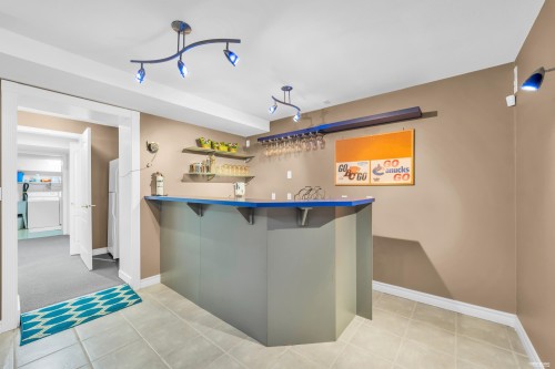 2381 40Th Avenue E, Vancouver, BC - Indoor Photo Showing Other Room