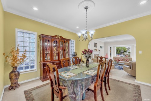 2381 40Th Avenue E, Vancouver, BC - Indoor Photo Showing Dining Room