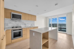 2405-8189 Cambie Street  Vancouver, BC V6P 0G6