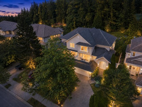 1981 Parkway Boulevard, Coquitlam, BC - Outdoor