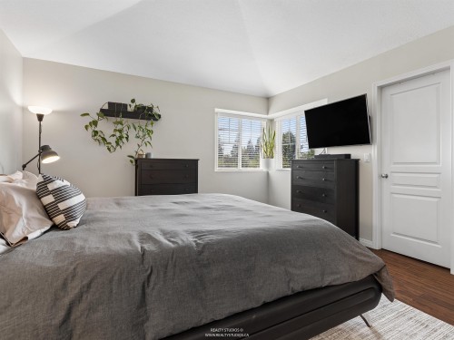 137 Forest Park Way, Port Moody, BC - Indoor Photo Showing Bedroom