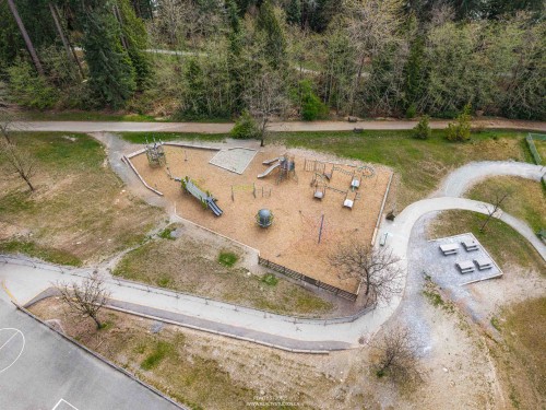 137 Forest Park Way, Port Moody, BC - Outdoor