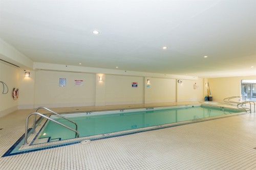 512-8100 Saba Road, Richmond, BC - Indoor Photo Showing Other Room With In Ground Pool