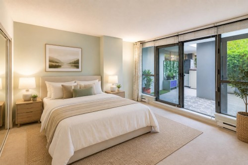 512-8100 Saba Road, Richmond, BC - Indoor Photo Showing Bedroom