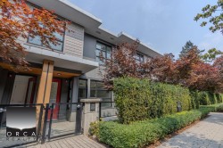 208-1055 Ridgewood Drive North Vancouver, BC V7R 0A6