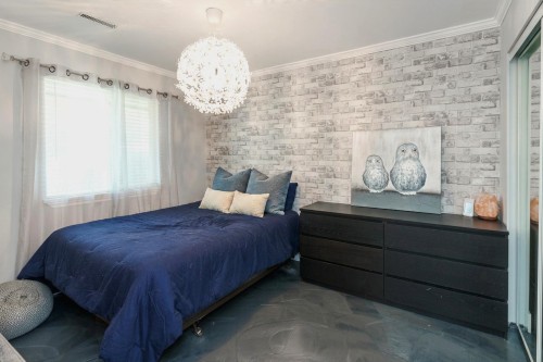 23415 Whippoorwill Avenue, Maple Ridge, BC - Indoor Photo Showing Bedroom