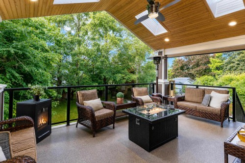 23415 Whippoorwill Avenue, Maple Ridge, BC - Outdoor With Deck Patio Veranda With Exterior