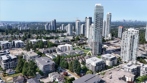 19-621 Langside Avenue, Coquitlam, BC - Outdoor With View